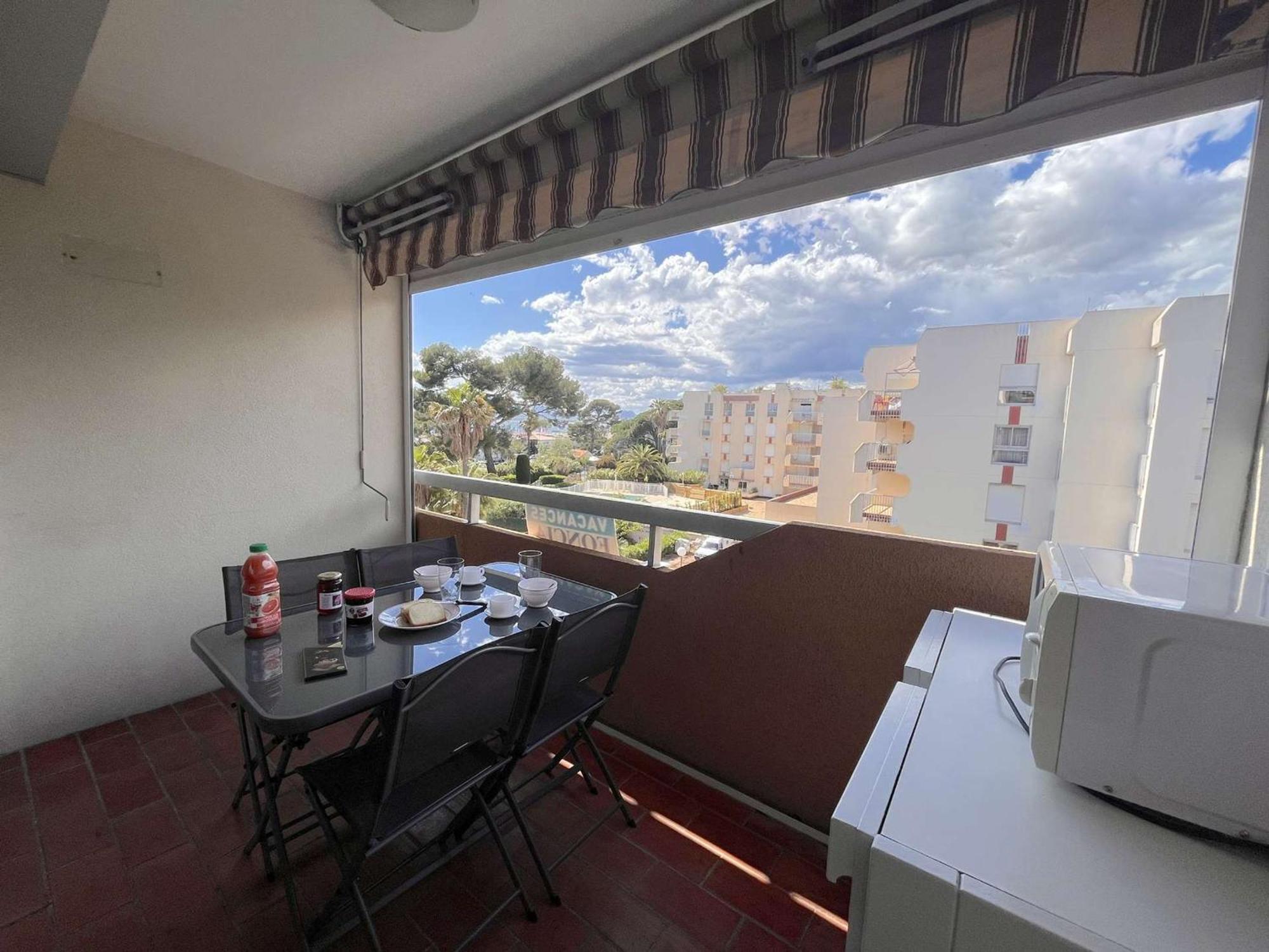 Studio Cabine A St-Raphael Avec Terrasse Et Parking, A 100M De La Plage - Fr-1-226A-23 Saint-Raphaël Kültér fotó