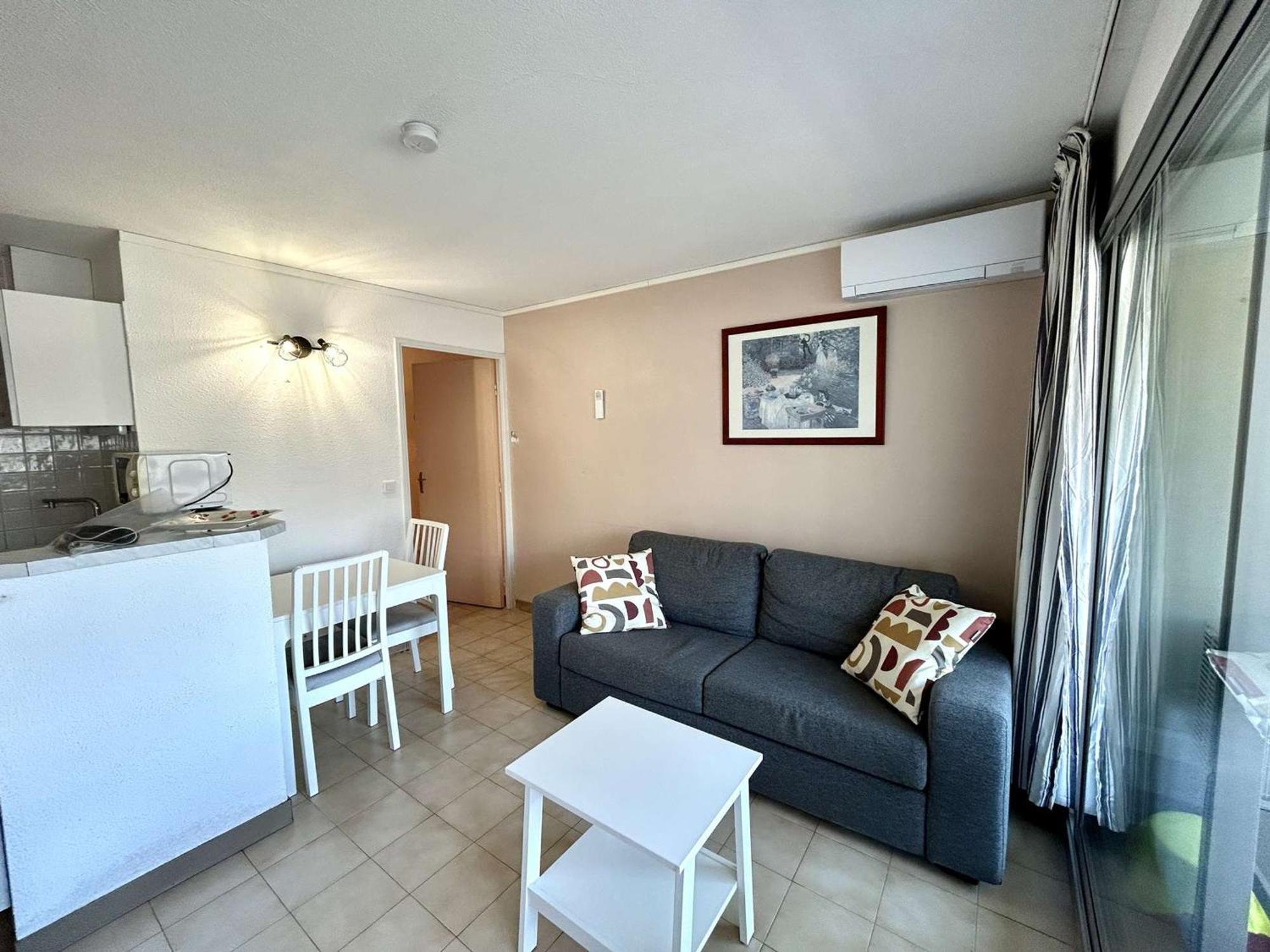 Studio Cabine A St-Raphael Avec Terrasse Et Parking, A 100M De La Plage - Fr-1-226A-23 Saint-Raphaël Kültér fotó
